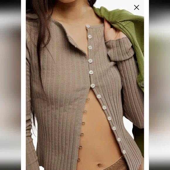 Free People NWOT Tilly Rib Long Sleeve Button Up Top in Navy sz SML & XS - Picture 9 of 14